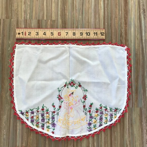 Ladies Chair Set Hand Embroidered Linen Armrest & Headrest Cover Crinoline Lady - Picture 6 of 6